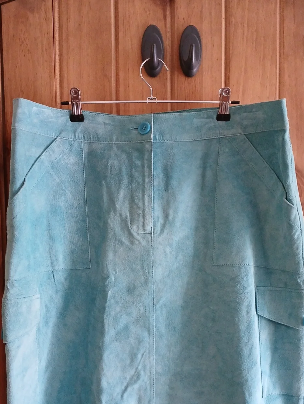 Karen Kane Lifestyle Suede Cargo Skirt - 14